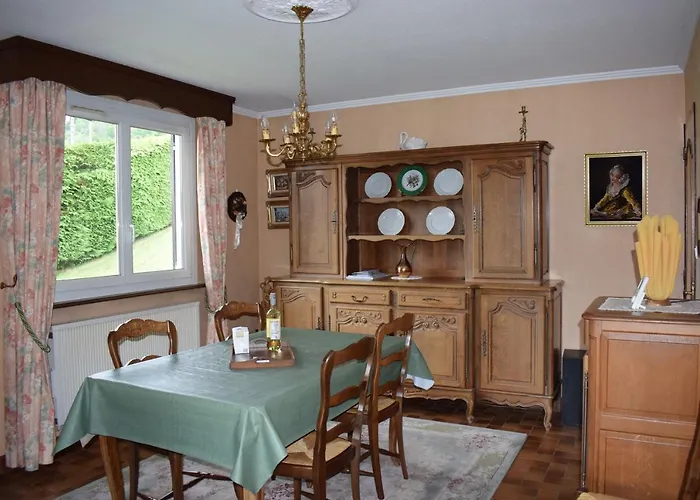 Chez Vivi Et Jean Pierre Maison 9 Personnes Au Calme Vue Montagne Wifi