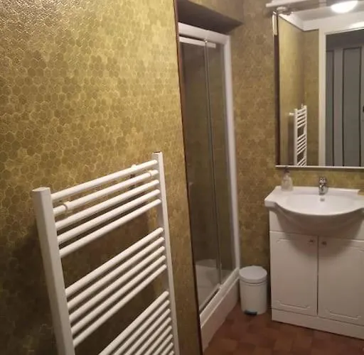 Chez Vivi Et Jean Pierre Maison 9 Personnes Au Calme Vue Montagne Wifi Prázdninový dům