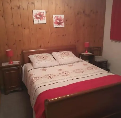 Chez Vivi Et Jean Pierre Maison 9 Personnes Au Calme Vue Montagne Wifi Prázdninový dům